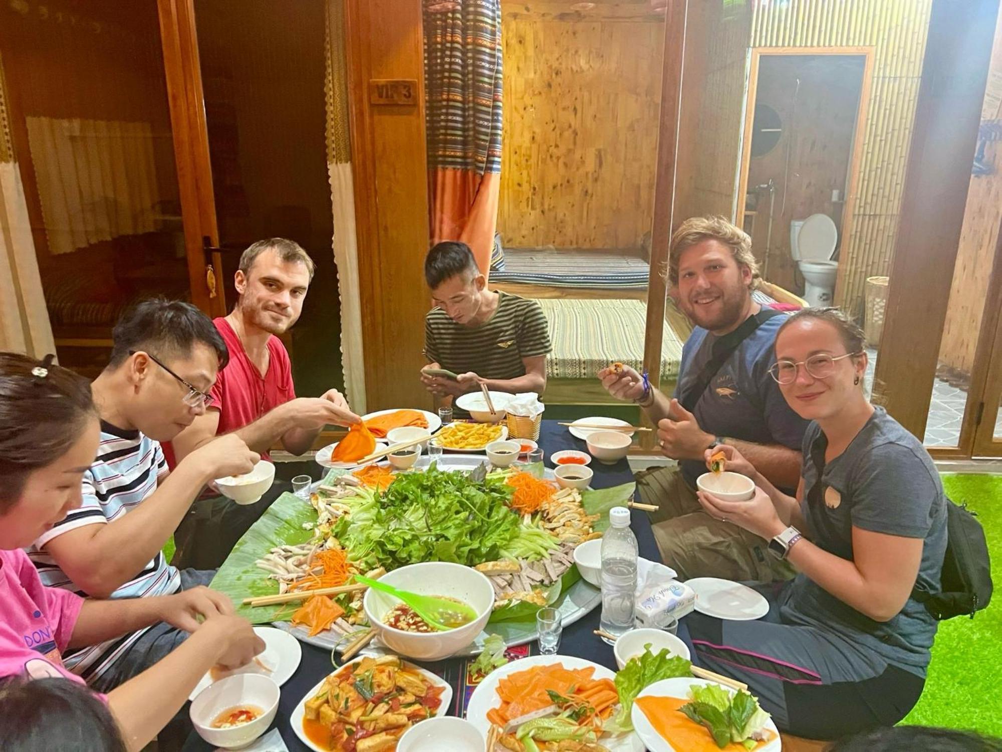 Pura Homestay Na Thon ภายนอก รูปภาพ